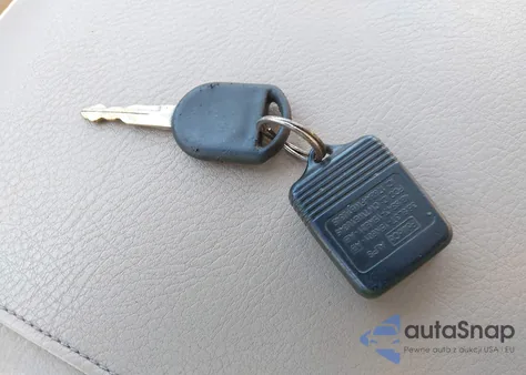 2003 Ford Expedition Eddie Bauer z USA, uszkodzony, nr VIN 1FMFU18L83LB79339